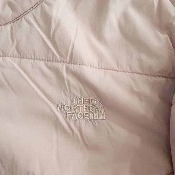 The North Face Womens Blush Puffer Jacket - Picture 7 of 8